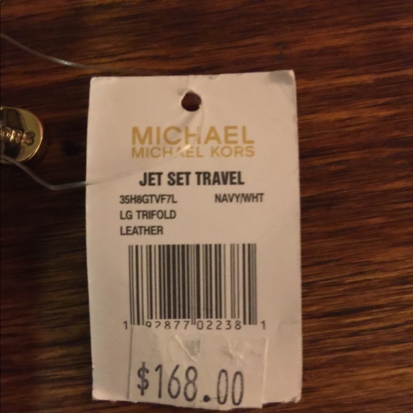 Michael Kors wallet - Picture 8 of 8